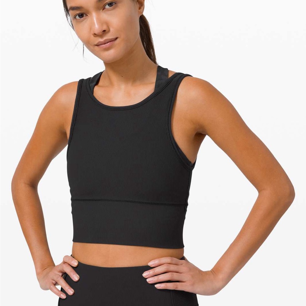 Lululemon power pivot bra